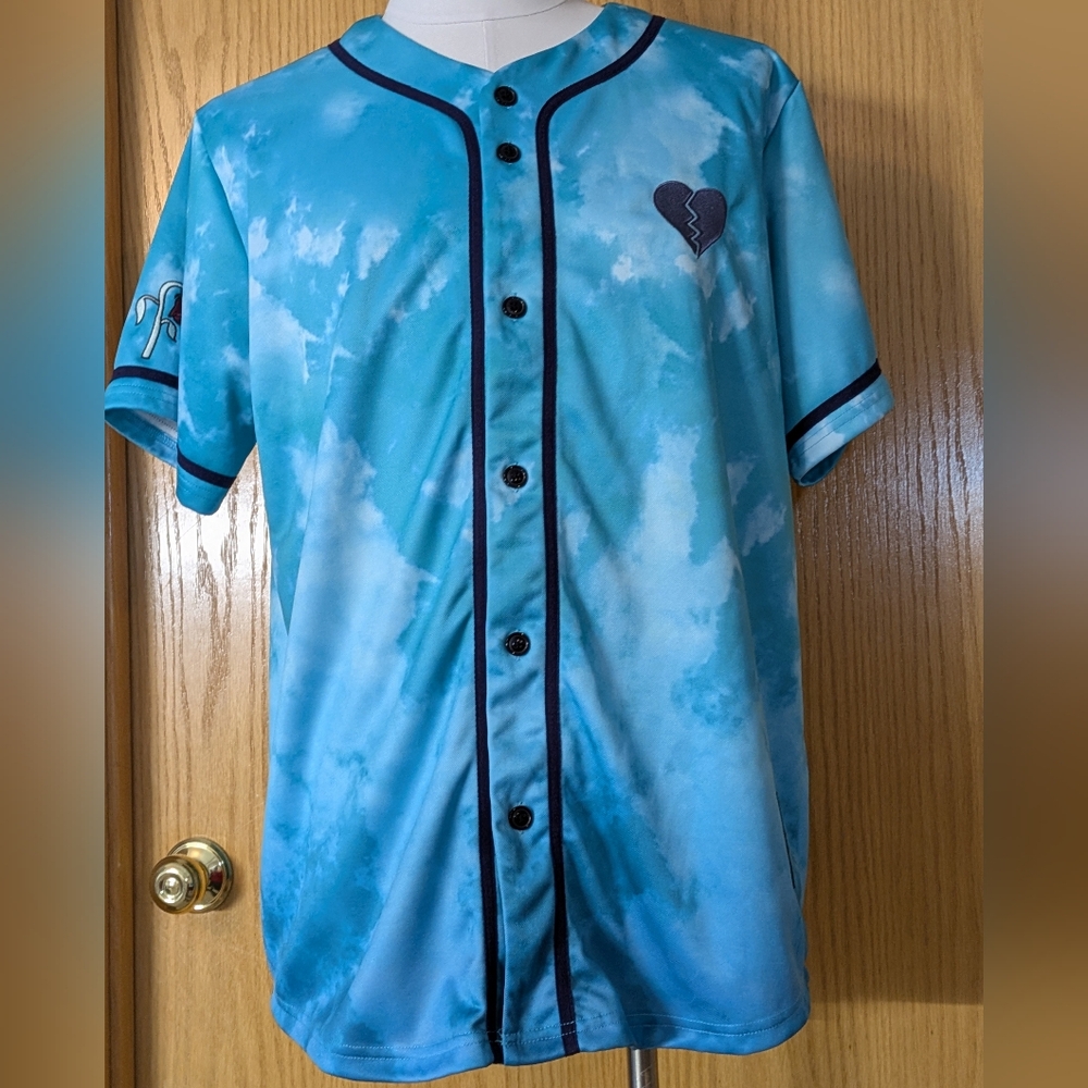 Blue Heart Embroidered Men's Shirt